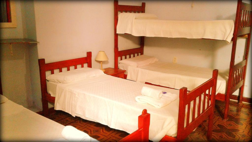 Hostal Yatasto Salta Buitenkant foto