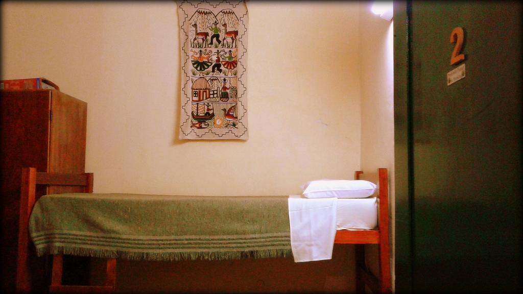 Hostal Yatasto Salta Buitenkant foto