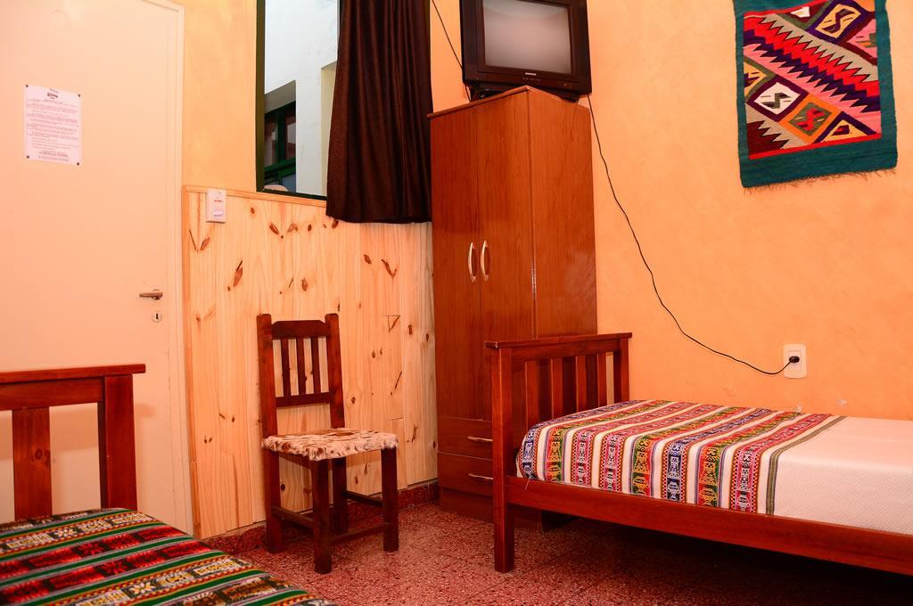 Hostal Yatasto Salta Buitenkant foto