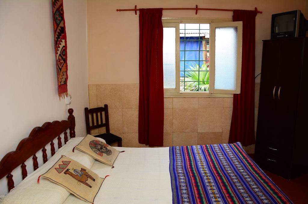 Hostal Yatasto Salta Buitenkant foto