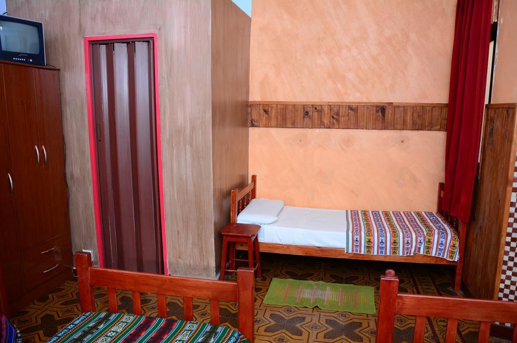 Hostal Yatasto Salta Buitenkant foto