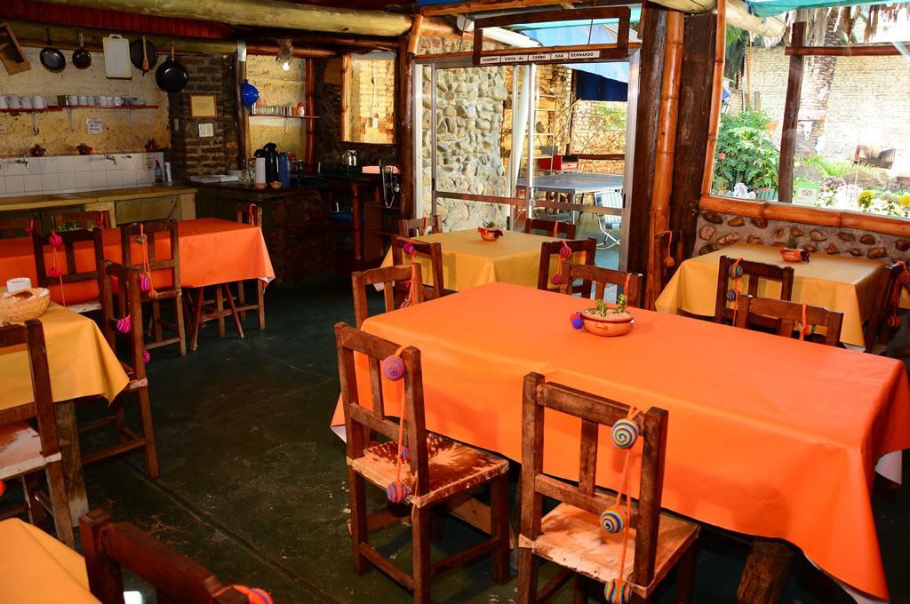 Hostal Yatasto Salta Buitenkant foto